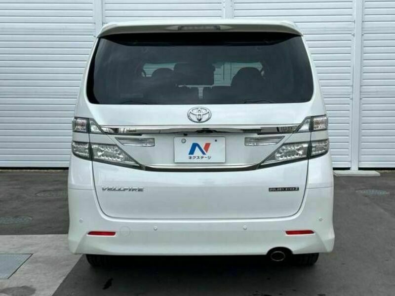 VELLFIRE-17