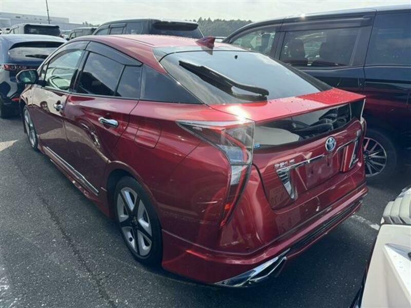 PRIUS-10