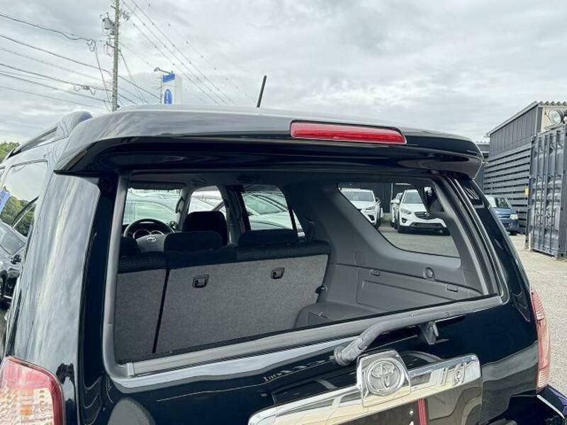 HILUX SURF