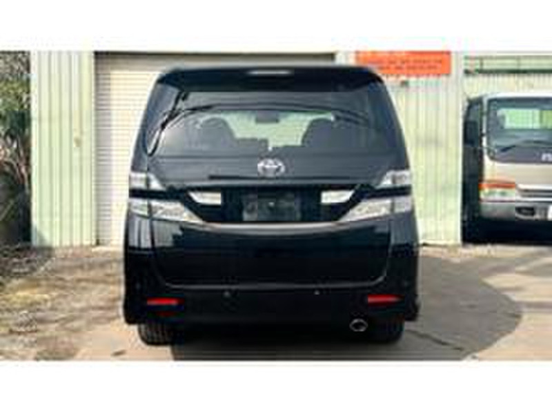 VELLFIRE-10