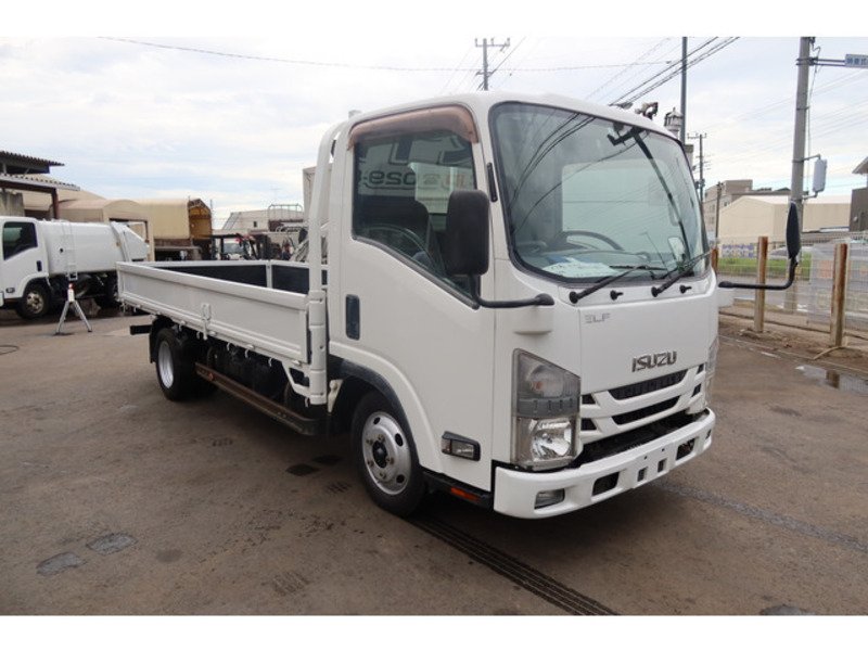 ISUZU　ELF