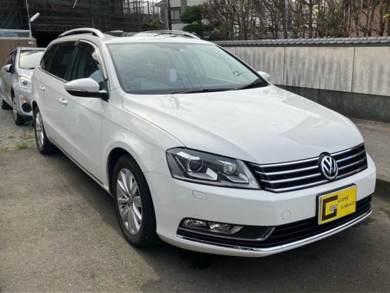 PASSAT VARIANT-2