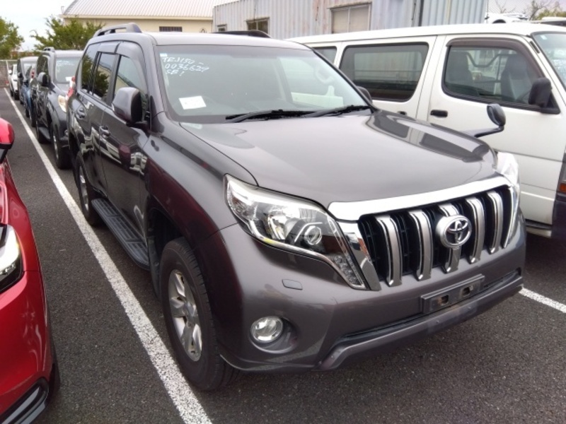 LAND CRUISER PRADO-33