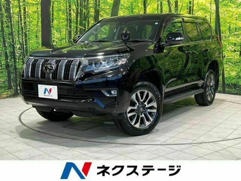 TOYOTA　LAND CRUISER PRADO