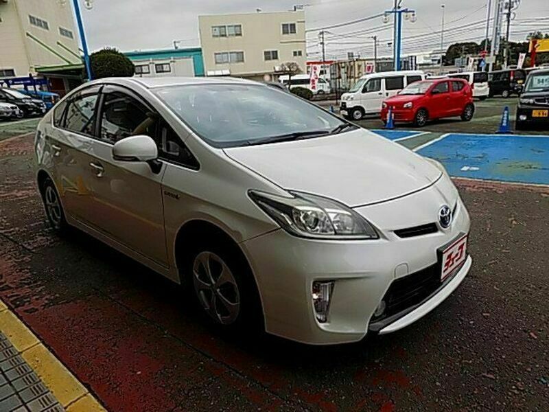 PRIUS-6