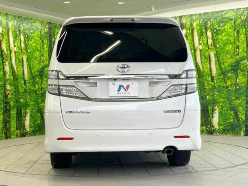 VELLFIRE-16