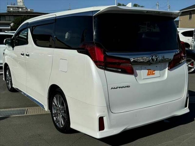 ALPHARD-12