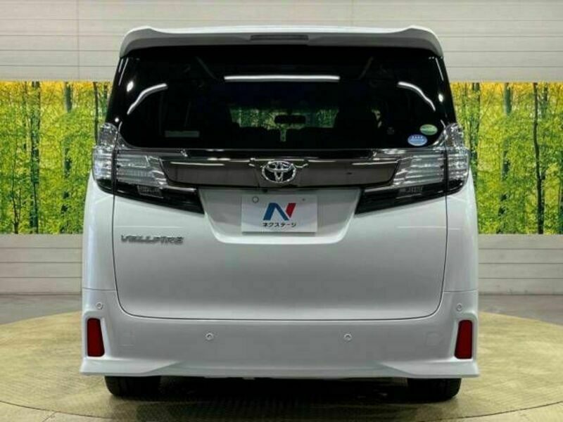 VELLFIRE-16