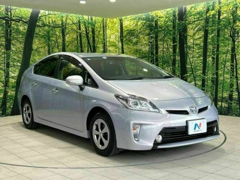 PRIUS-16