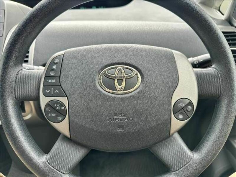 PRIUS-14