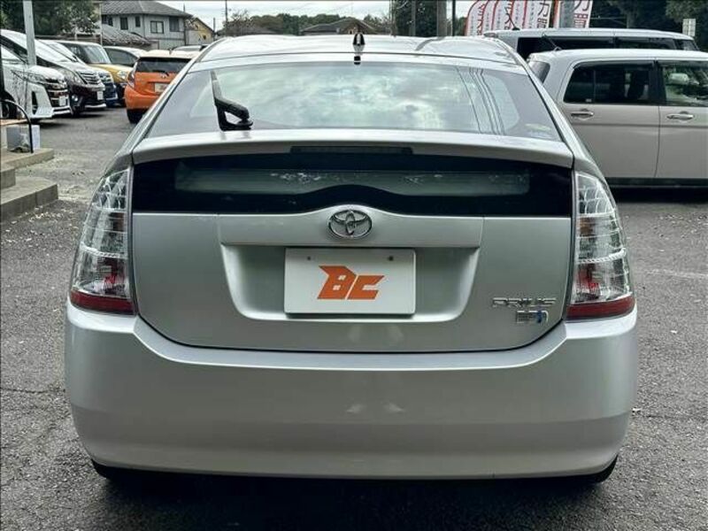 PRIUS-22