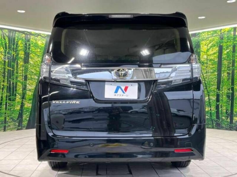 VELLFIRE-16