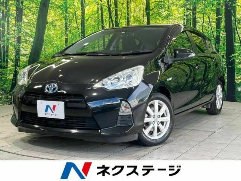 TOYOTA　AQUA