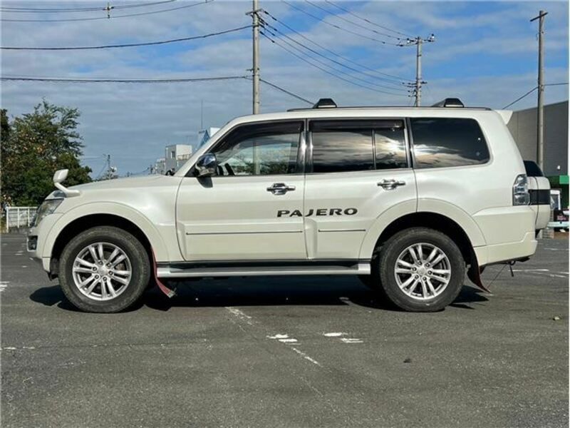 PAJERO-36