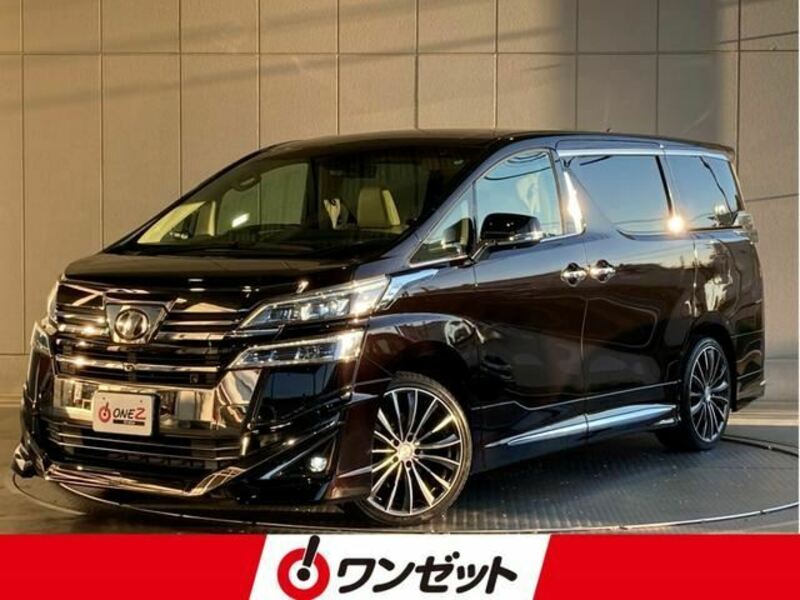 TOYOTA　VELLFIRE