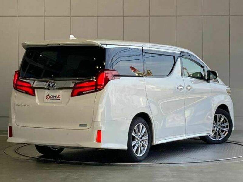 ALPHARD-1