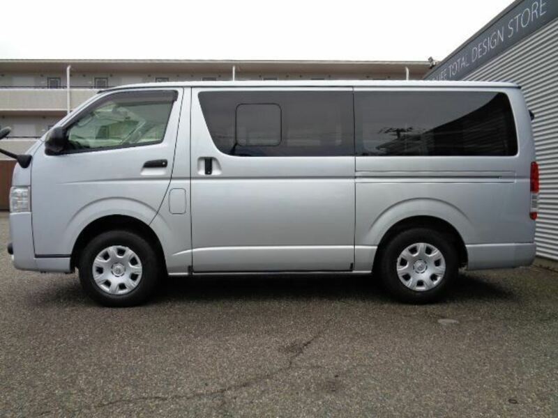 HIACE VAN-7