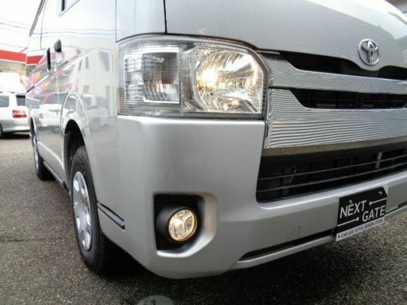 HIACE VAN-32