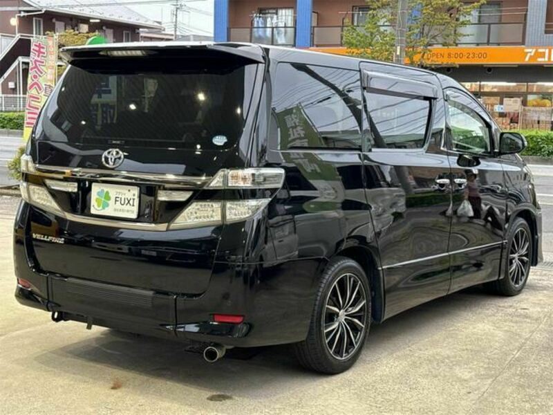 VELLFIRE-32