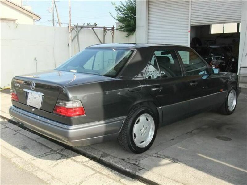 E-CLASS-1