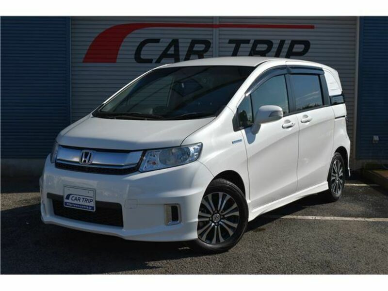 HONDA　FREED SPIKE