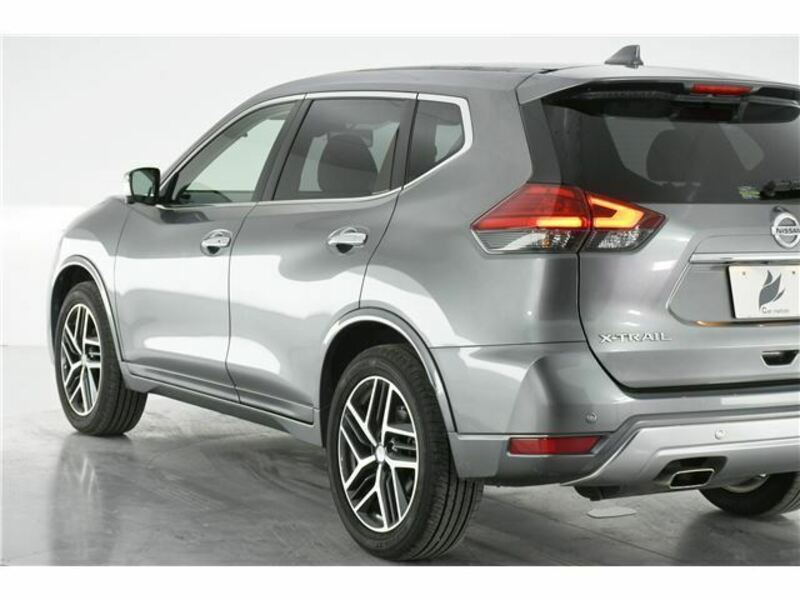 X-TRAIL-7