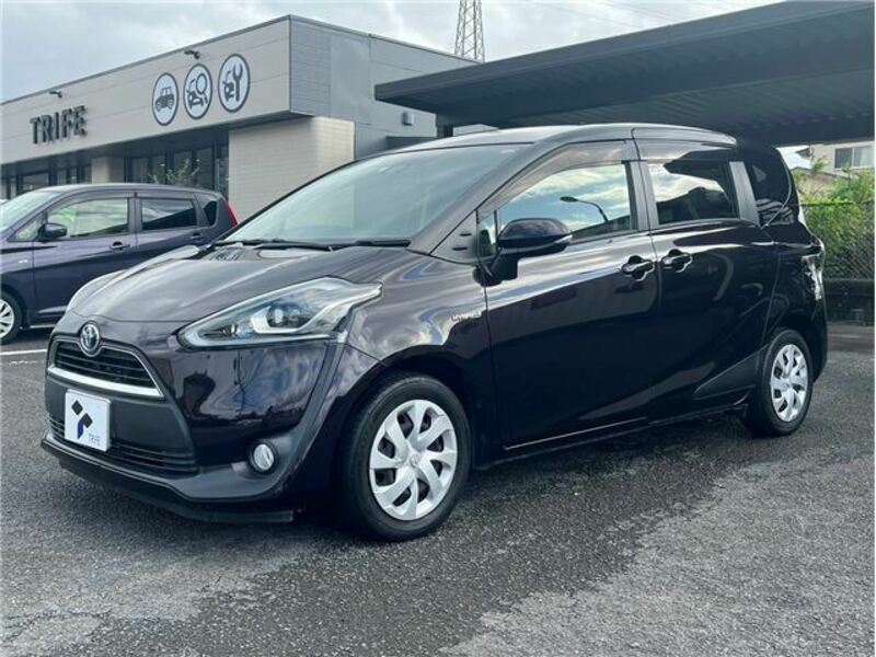 TOYOTA　SIENTA