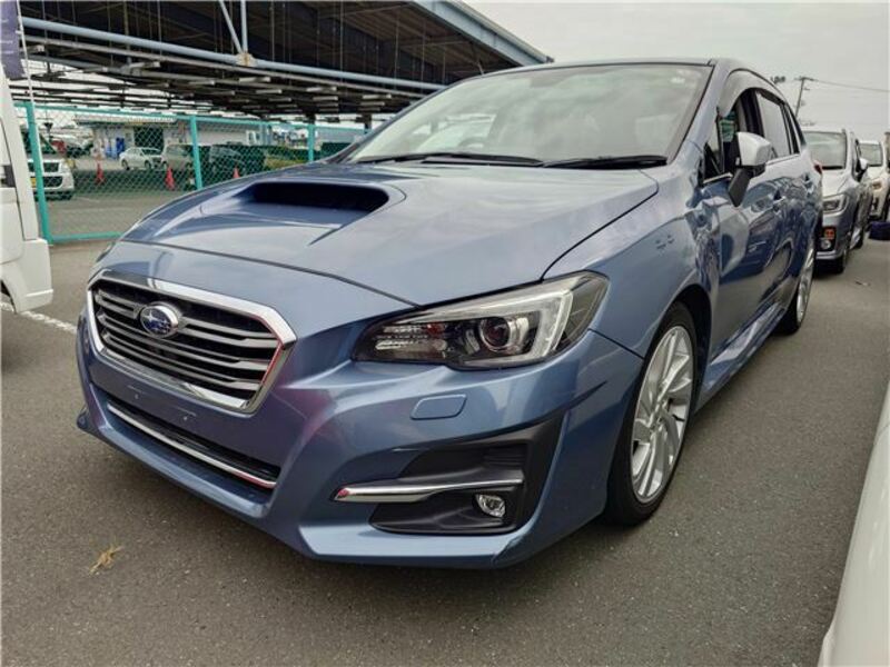 SUBARU　LEVORG