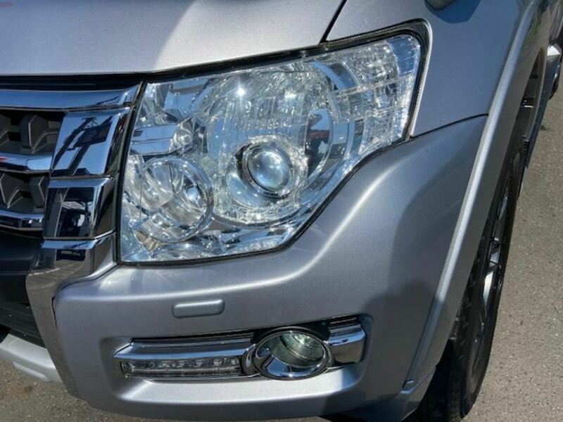 PAJERO-3