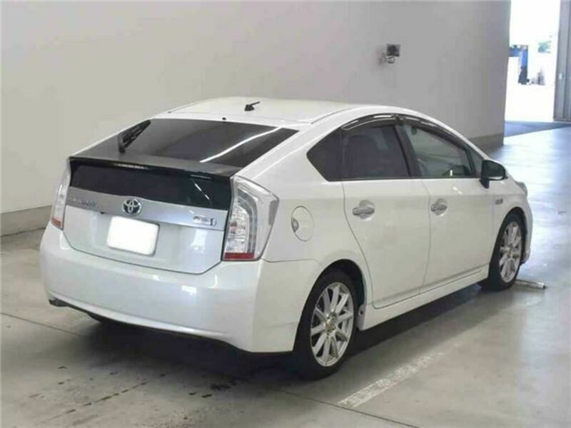 PRIUS PHV-1