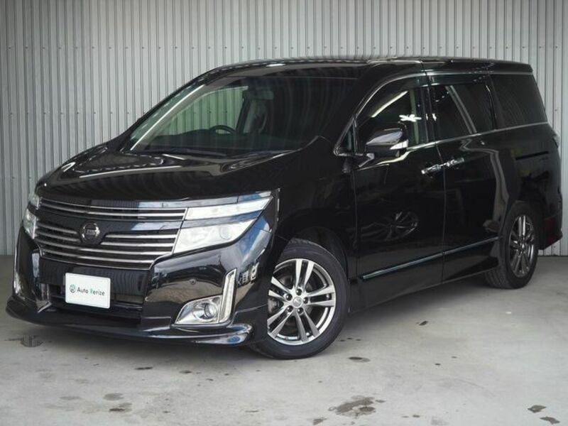 NISSAN　ELGRAND