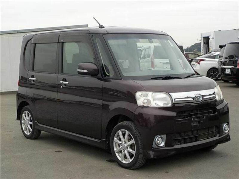 DAIHATSU　TANTO