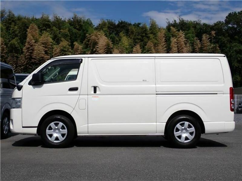 HIACE VAN-31