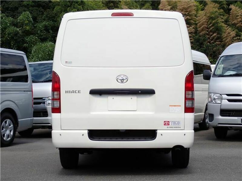 HIACE VAN-38