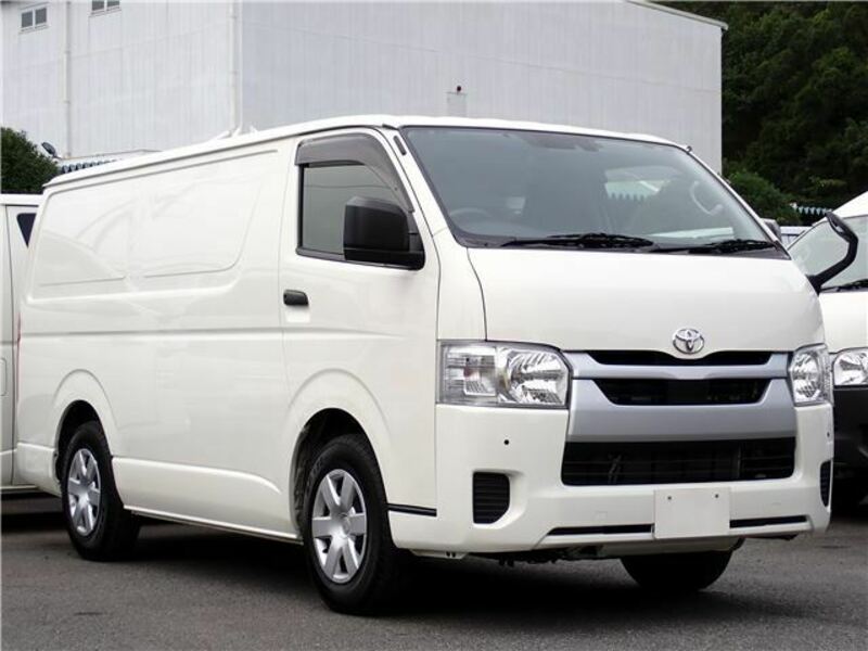 HIACE VAN-29