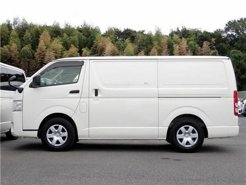 HIACE VAN-31