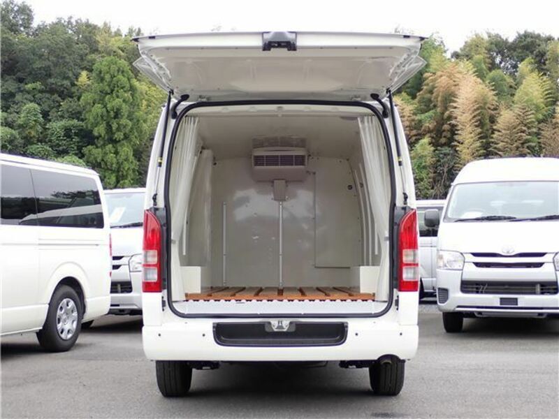 HIACE VAN-39