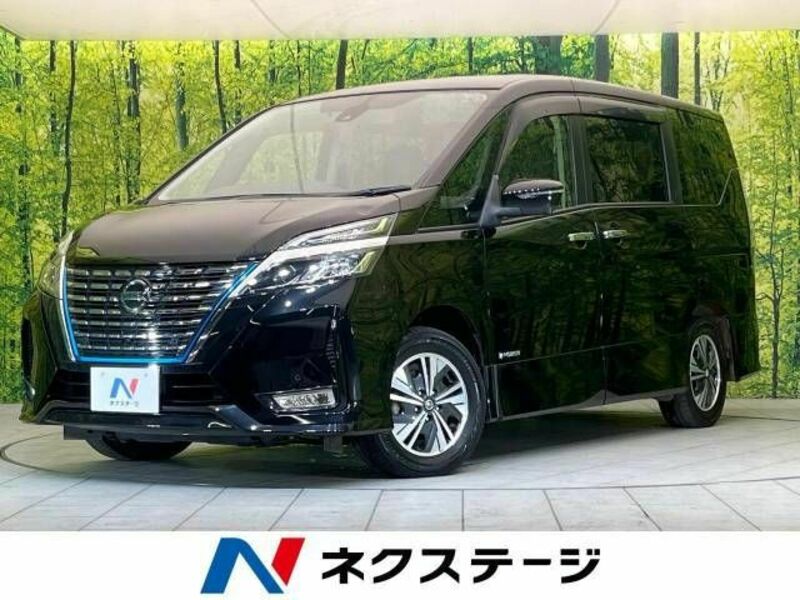 NISSAN　SERENA