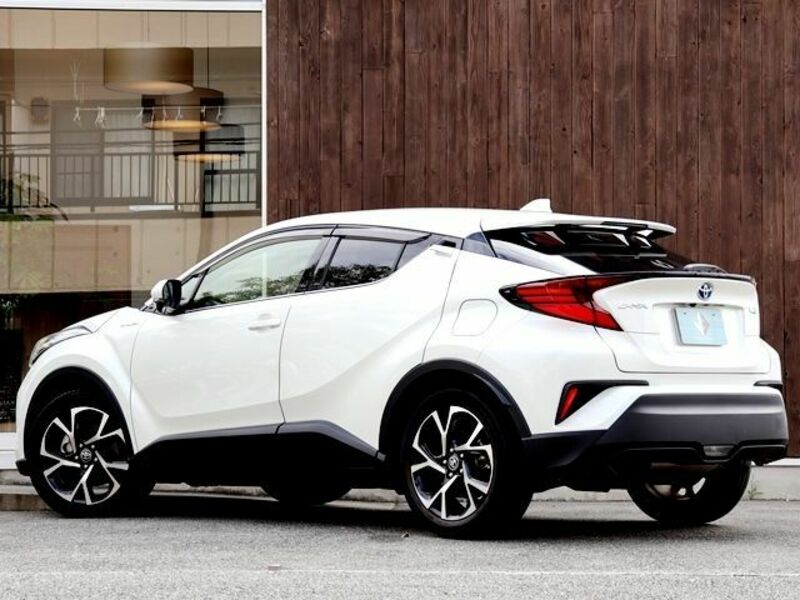 C-HR-2