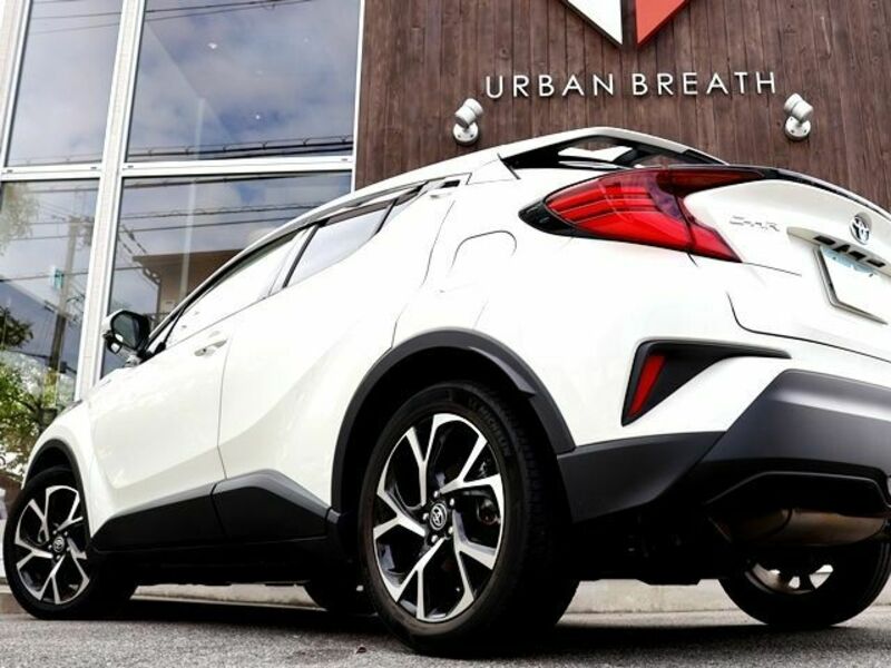 C-HR-10