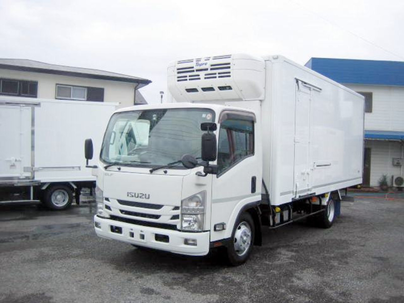 ISUZU　ELF