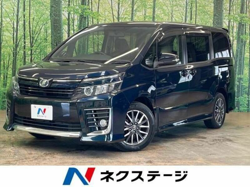 TOYOTA　VOXY