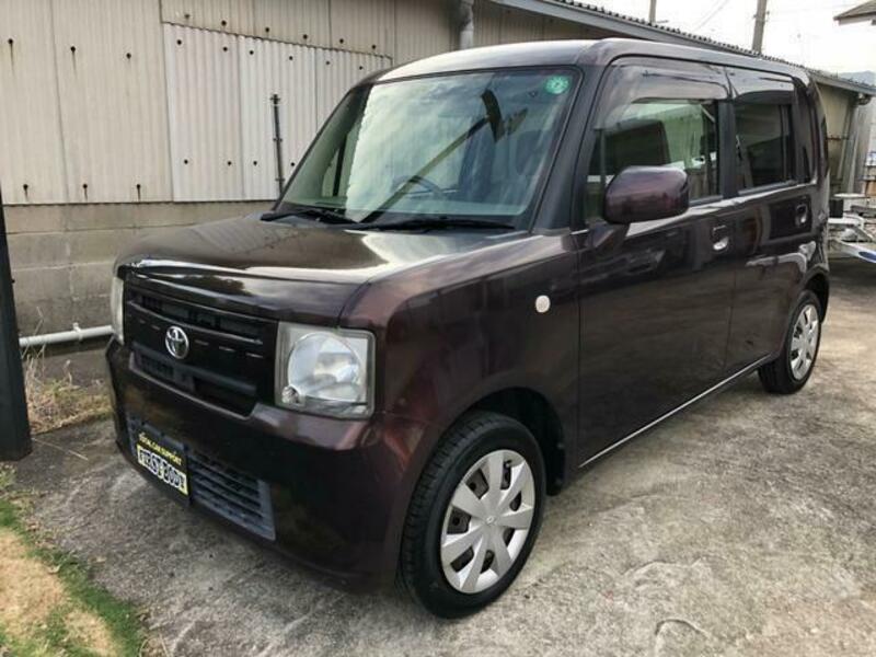 TOYOTA　PIXIS SPACE