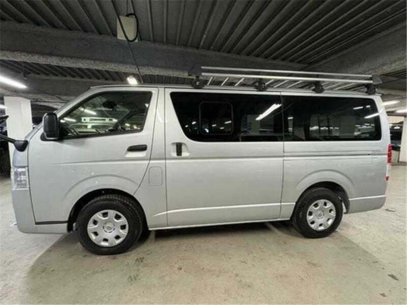 HIACE VAN-2