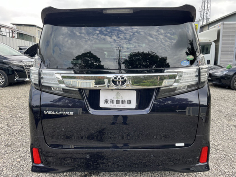 VELLFIRE-7