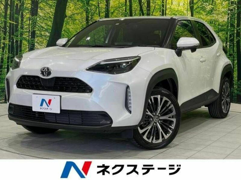 TOYOTA　YARIS CROSS