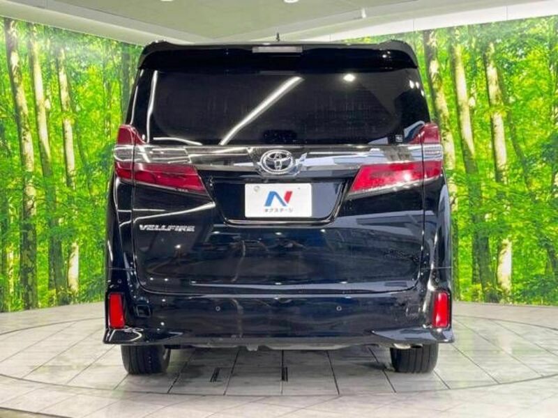 VELLFIRE-16