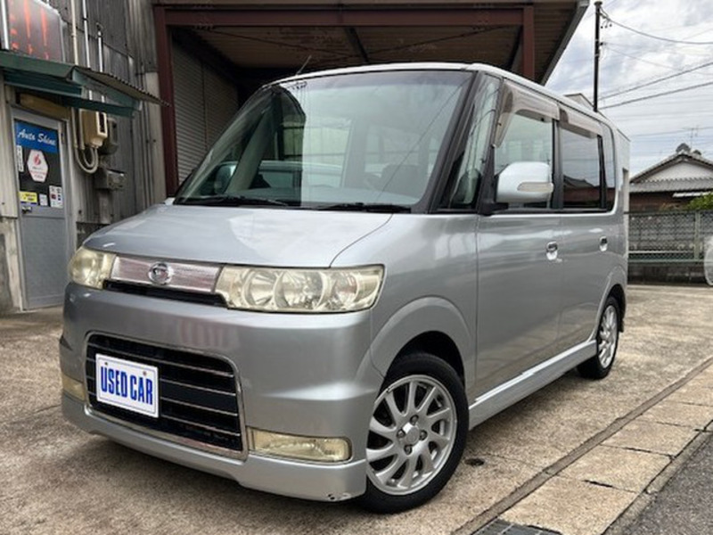 DAIHATSU　TANTO
