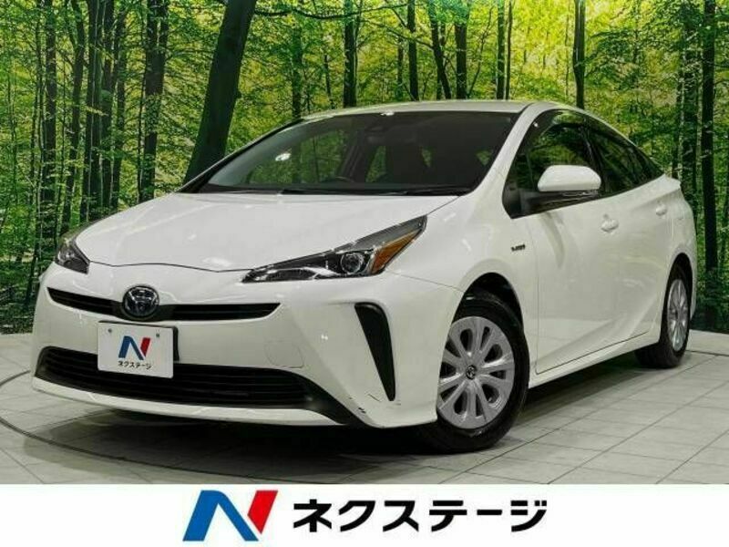 TOYOTA　PRIUS