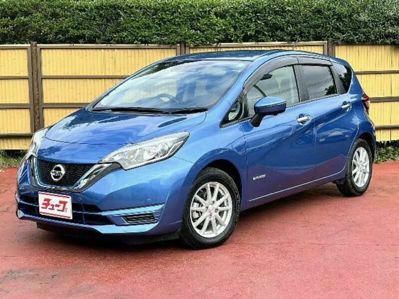 NISSAN　NOTE